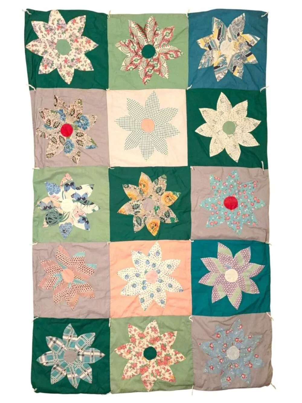 VTG Hand Tied Dresden Plate Dahlia Scrappy Quilt Throw Lap Blanket Cottagecore